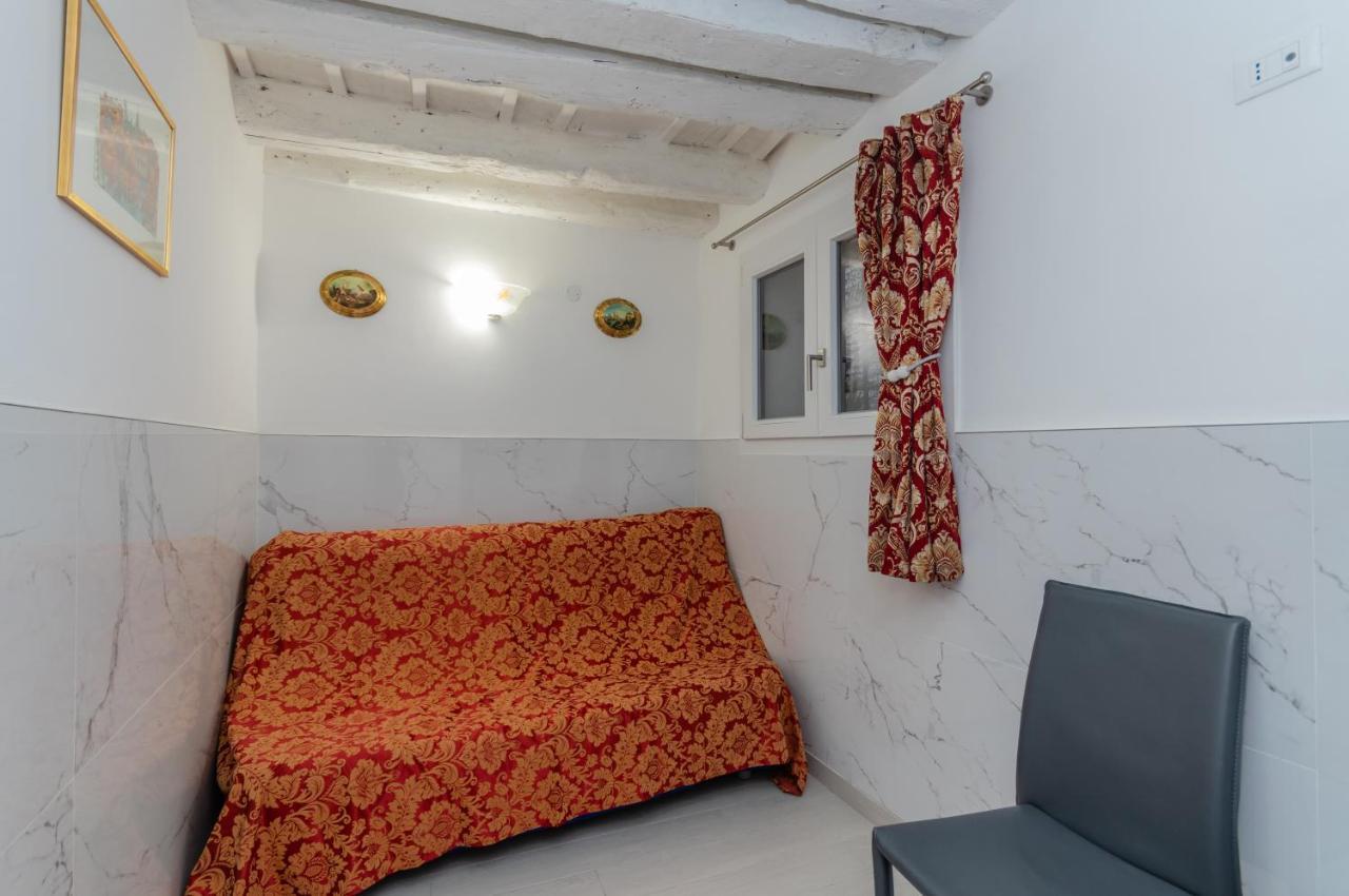 Palazzo Dolfin - Piazza San Marco Lovely Apartment 威尼斯 外观 照片